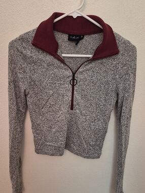 Urban Outfitters Gray Marled Crop Top with Burgundy Zip Collar